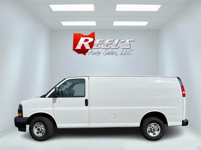 Used 2023 GMC Savana 2500 RWD image 12