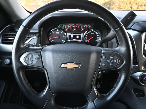 Used 2020 Chevrolet Tahoe LT image 20