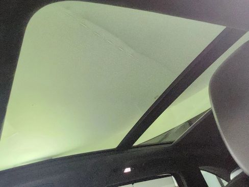 Used 2016 Porsche Cayenne GTS image 22