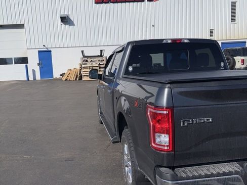 Used 2017 Ford F150 XLT w/ Equipment Group 302A Luxury image 8