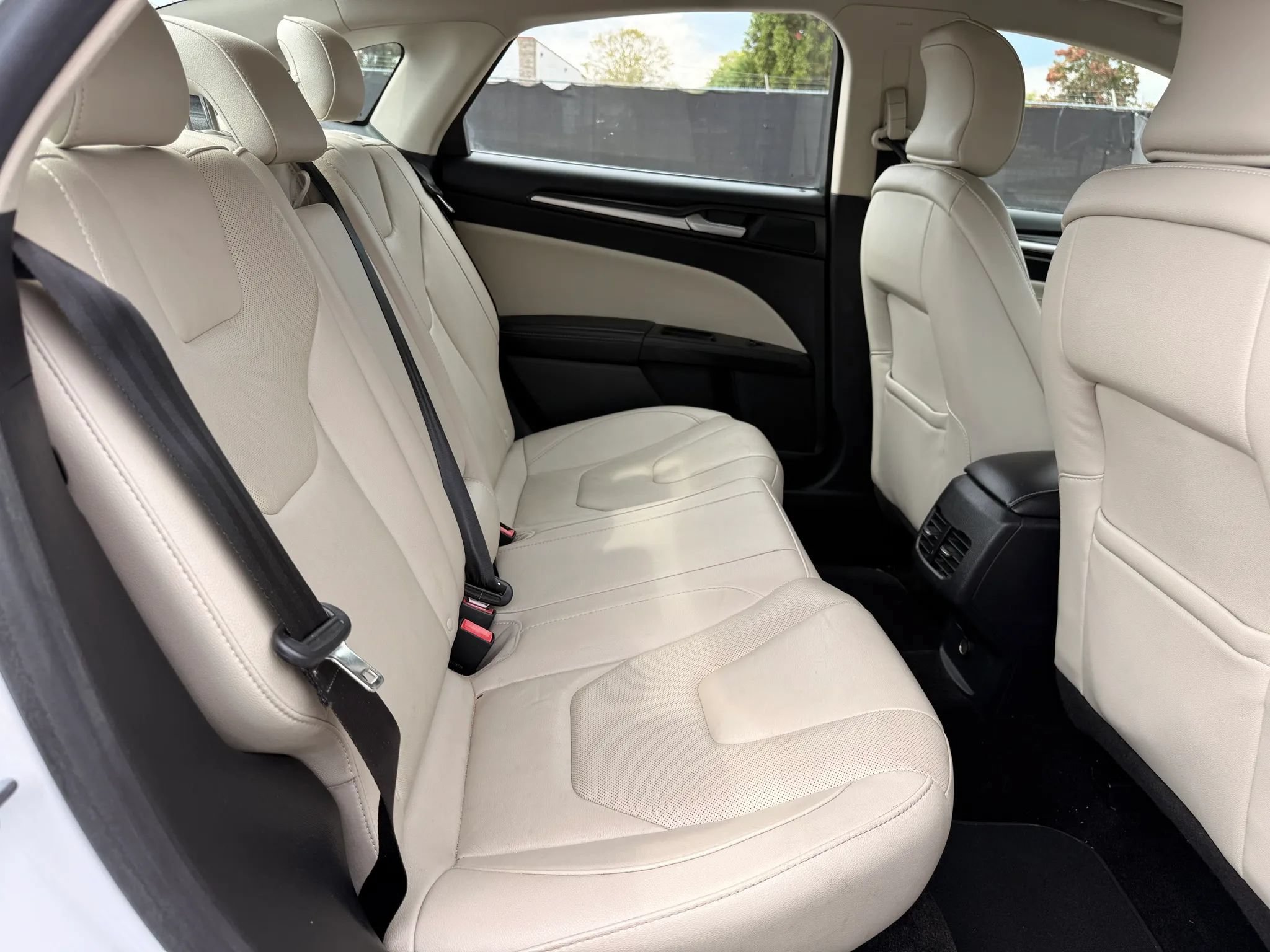Used 2018 Ford Fusion Titanium AWD/4WD image 20