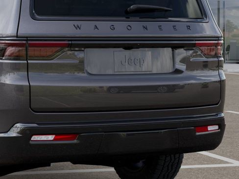 New 2025 Jeep Wagoneer Series II image 13
