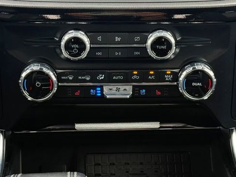 Used 2023 Ford F150 Raptor w/ Equipment Group 802A Raptor R AWD/4WD image 4
