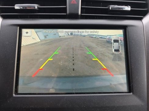 Used 2018 Ford Fusion SE w/ Fusion SE Technology Package image 14