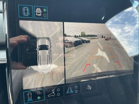 New 2026 GMC Acadia Elevation w/ Black Edition FWD image 17