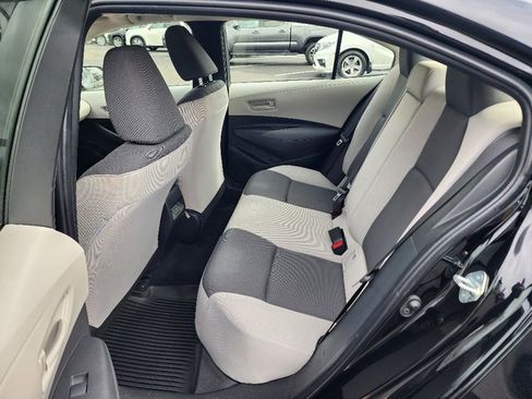 Used 2023 Toyota Corolla LE image 22