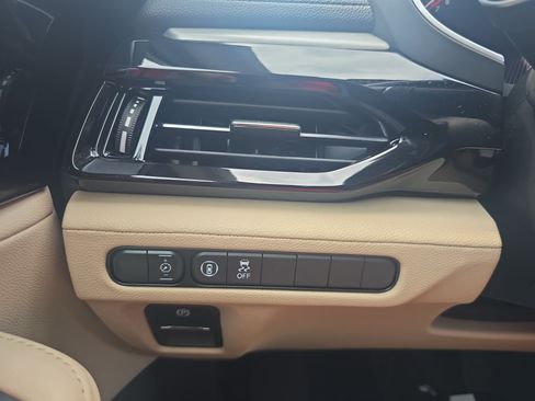 Used 2024 Acura MDX FWD image 26