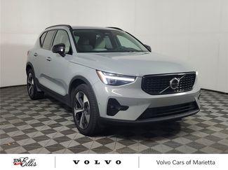 Certified 2026 Volvo XC40 B5 Plus AWD/4WD video 1