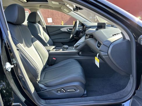 New 2025 Acura TLX w/ Technology Package image 14