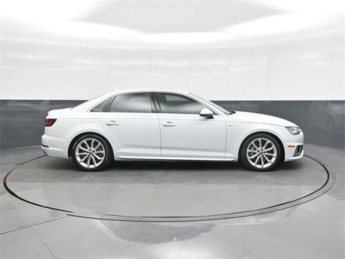 Used 2019 Audi A4 2.0T Premium Plus image 8