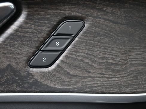 New 2025 Jeep Grand Cherokee L Limited image 21