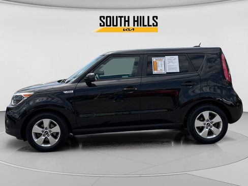Used 2019 Kia Soul FWD image 2