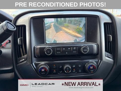 Used 2018 Chevrolet Silverado 1500 LT w/ All Star Edition AWD/4WD image 23