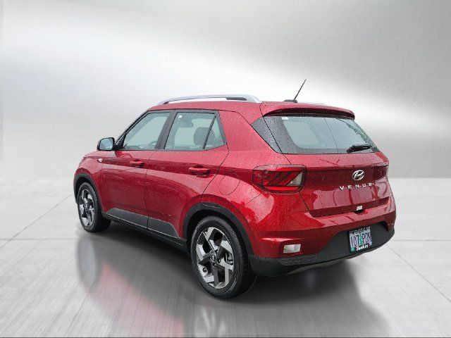 Certified 2025 Hyundai Venue SEL FWD image 5