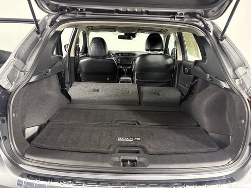 Used 2017 Nissan Rogue Sport SL w/ SL Premium Package AWD/4WD image 34