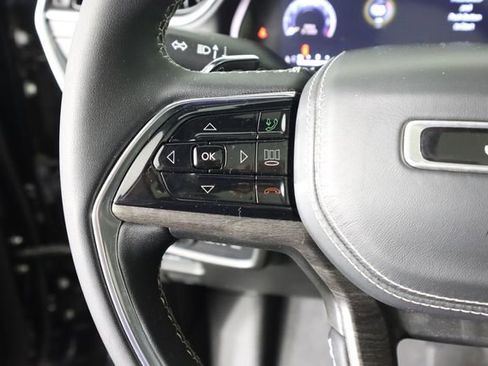 Used 2023 Jeep Grand Cherokee L Overland image 47