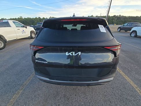 Used 2026 Kia Sportage LX FWD image 7