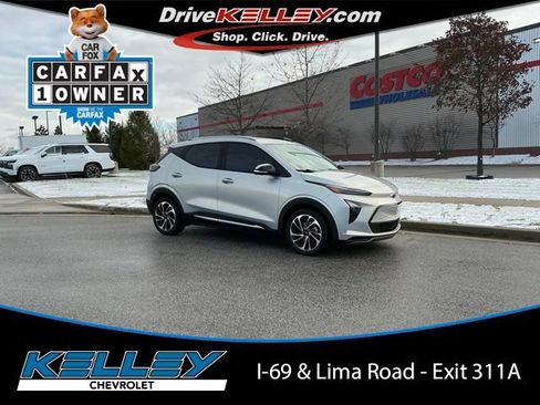 Used 2022 Chevrolet Bolt EUV Premier w/ Sun & Sound Package image 1