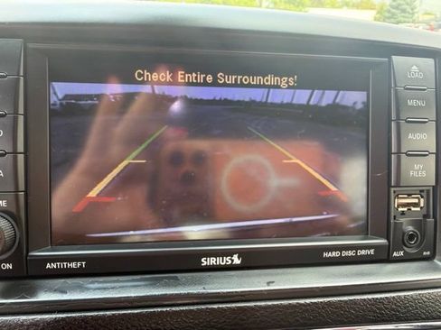 Used 2019 Dodge Grand Caravan GT FWD image 18