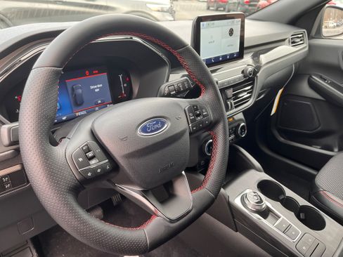 New 2026 Ford Escape ST-Line w/ Cold Weather Package image 7