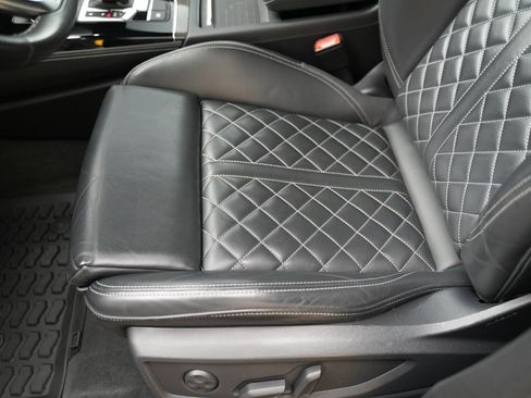 Used 2021 Audi SQ5 Premium Plus w/ Premium Plus Package image 17