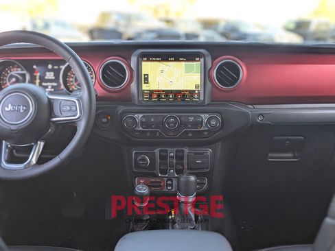 Used 2023 Jeep Gladiator Rubicon w/ LED Lighting Group AWD/4WD image 21