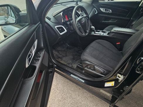 Used 2015 GMC Terrain SLE image 13