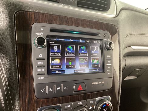 Used 2017 Chevrolet Traverse LT image 29