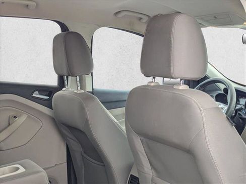 Used 2016 Ford Escape SE w/ Equipment Group 201A image 18