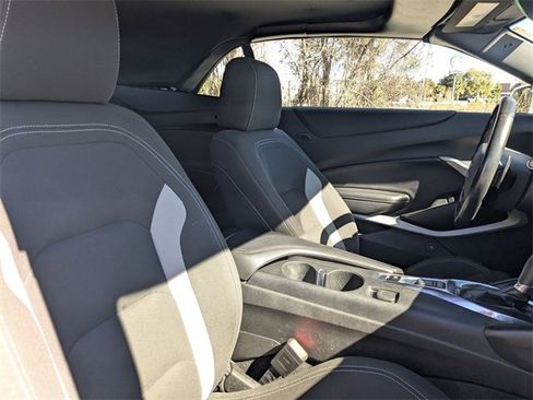 Used 2023 Chevrolet Camaro LT image 29