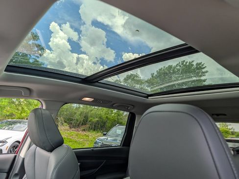 New 2026 Subaru Ascent Limited AWD/4WD image 3