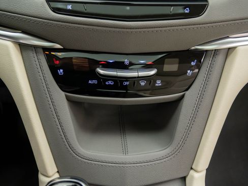 New 2026 Cadillac XT5 Premium Luxury image 23