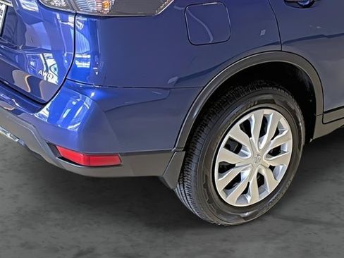 Used 2020 Nissan Rogue S AWD/4WD image 13