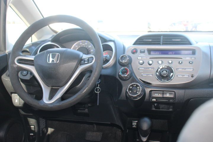 Used 2013 Honda Fit image 20