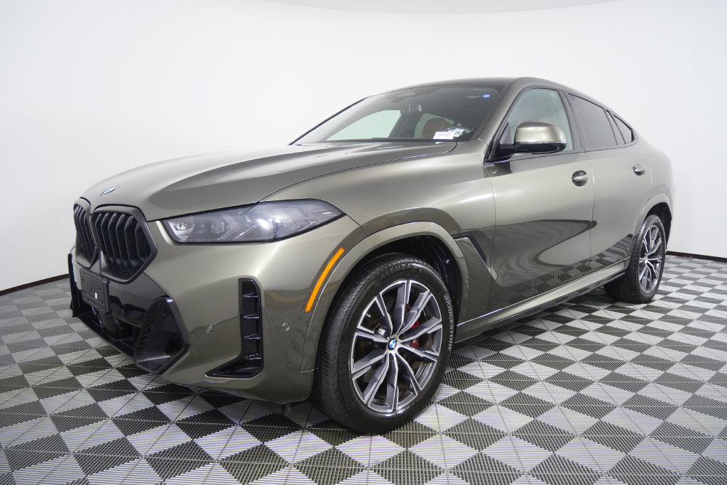 Certified 2026 BMW X6 xDrive40i AWD/4WD image 8