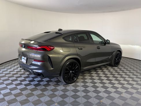 Used 2022 BMW X6 xDrive40i w/ Executive Package image 9