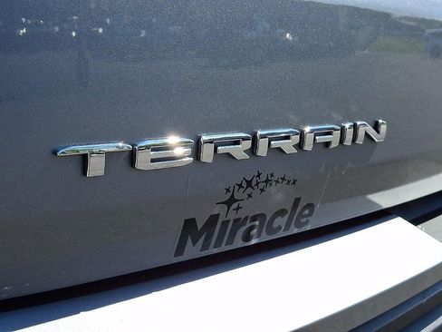 Used 2024 GMC Terrain SLE w/ Driver Convenience Package AWD/4WD image 31