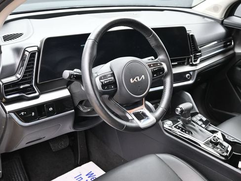 Used 2023 Kia Sportage EX AWD/4WD image 15