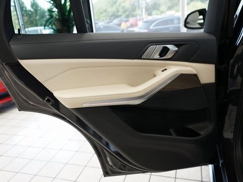 Used 2022 BMW X5 xDrive40i image 54