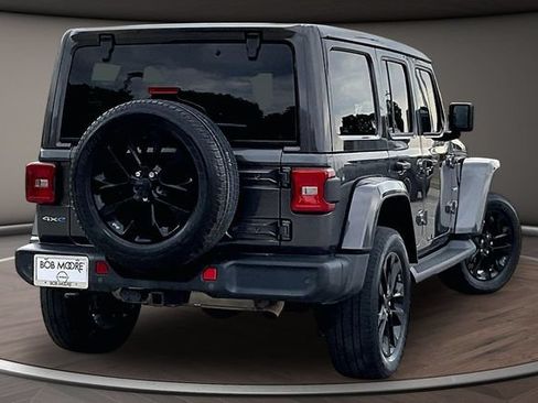Used 2021 Jeep Wrangler Unlimited Sahara w/ Cold Weather Group AWD/4WD image 2