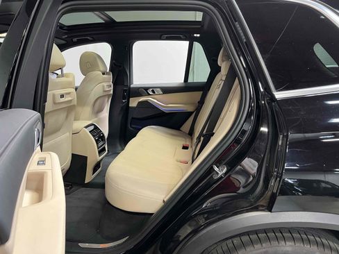 Used 2021 BMW X5 sDrive40i w/ Premium Package image 5