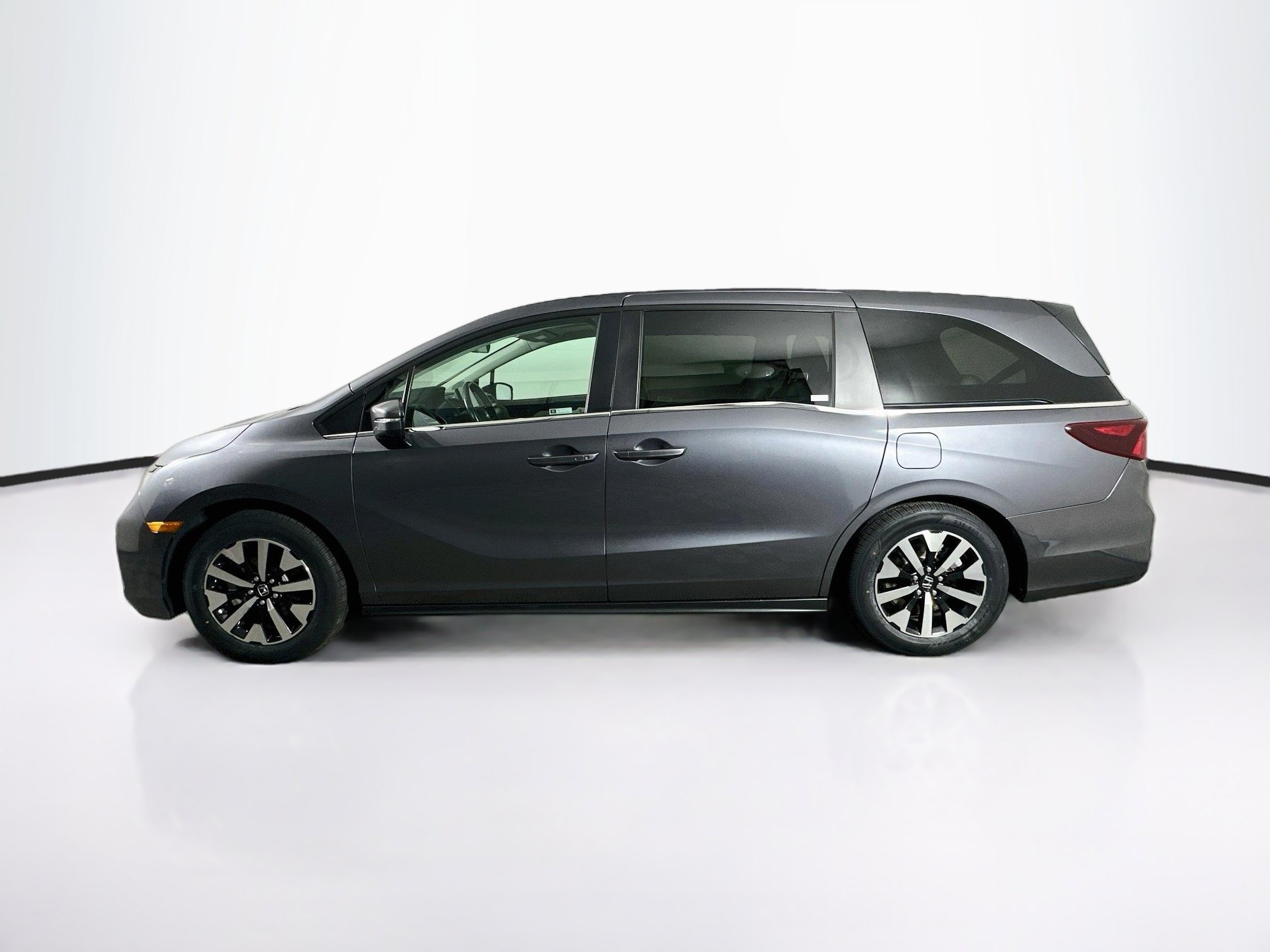 Used 2025 Honda Odyssey EX-L image 4