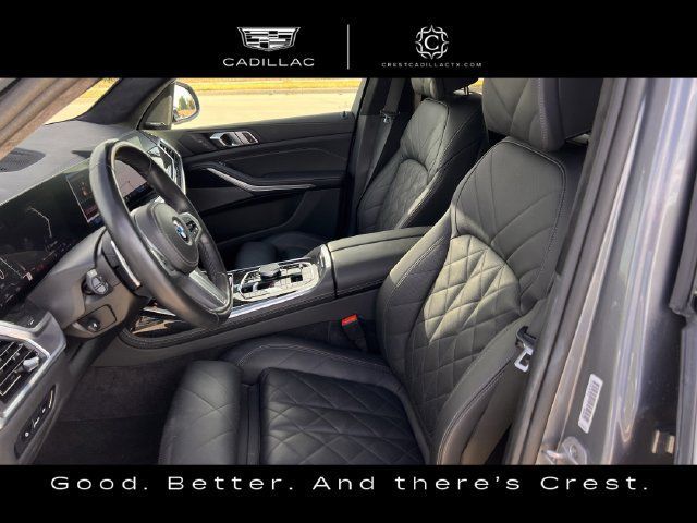 Used 2024 BMW X7 xDrive40i w/ M Sport Package AWD/4WD image 22