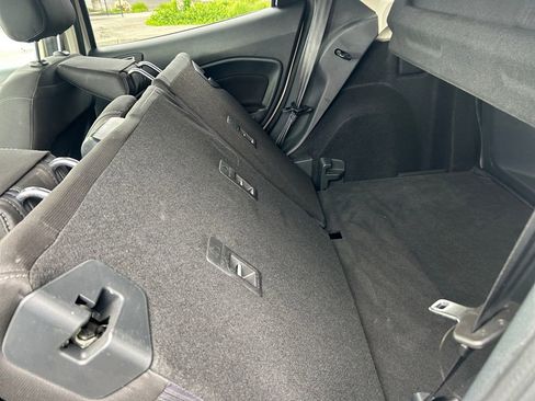 Used 2020 Ford EcoSport SE FWD image 34