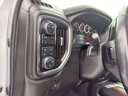 Used 2020 Chevrolet Silverado 1500 RST w/ All-Star Edition image 14