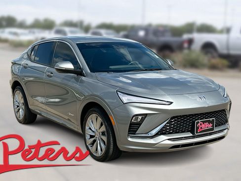 Used 2024 Buick Envista Avenir FWD image 1