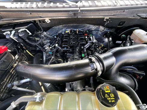 Certified 2021 Ford Expedition Max Limited image 9