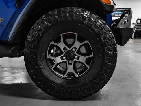 Used 2019 Jeep Wrangler Unlimited Rubicon AWD/4WD image 64