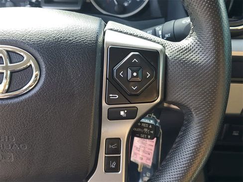 Used 2021 Toyota Tacoma SR5 image 25