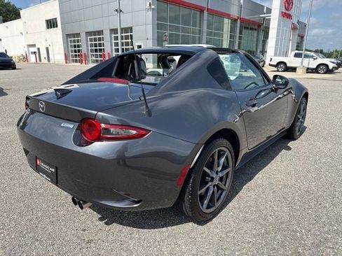 Used 2017 MAZDA MX-5 Miata RF Grand Touring RWD image 12